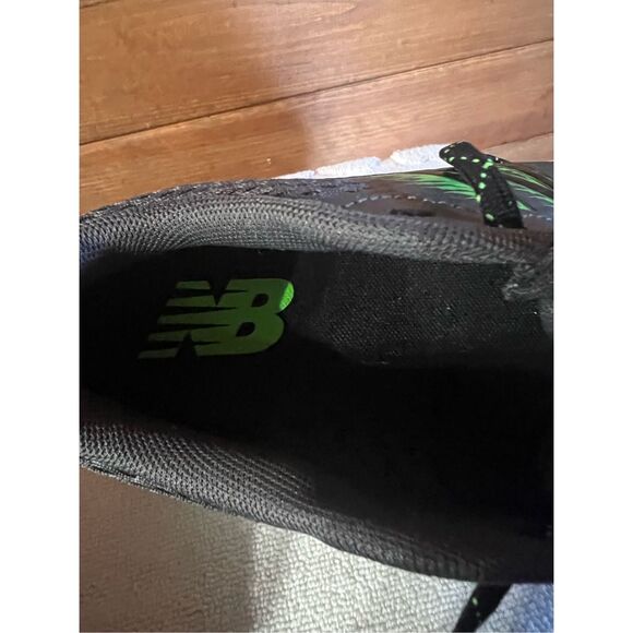 New Balance Kid's 680 V6 Lace-up Shoe, Magnet/Vibrant Spring/Black Sz 3.5 - Picture 9 of 9